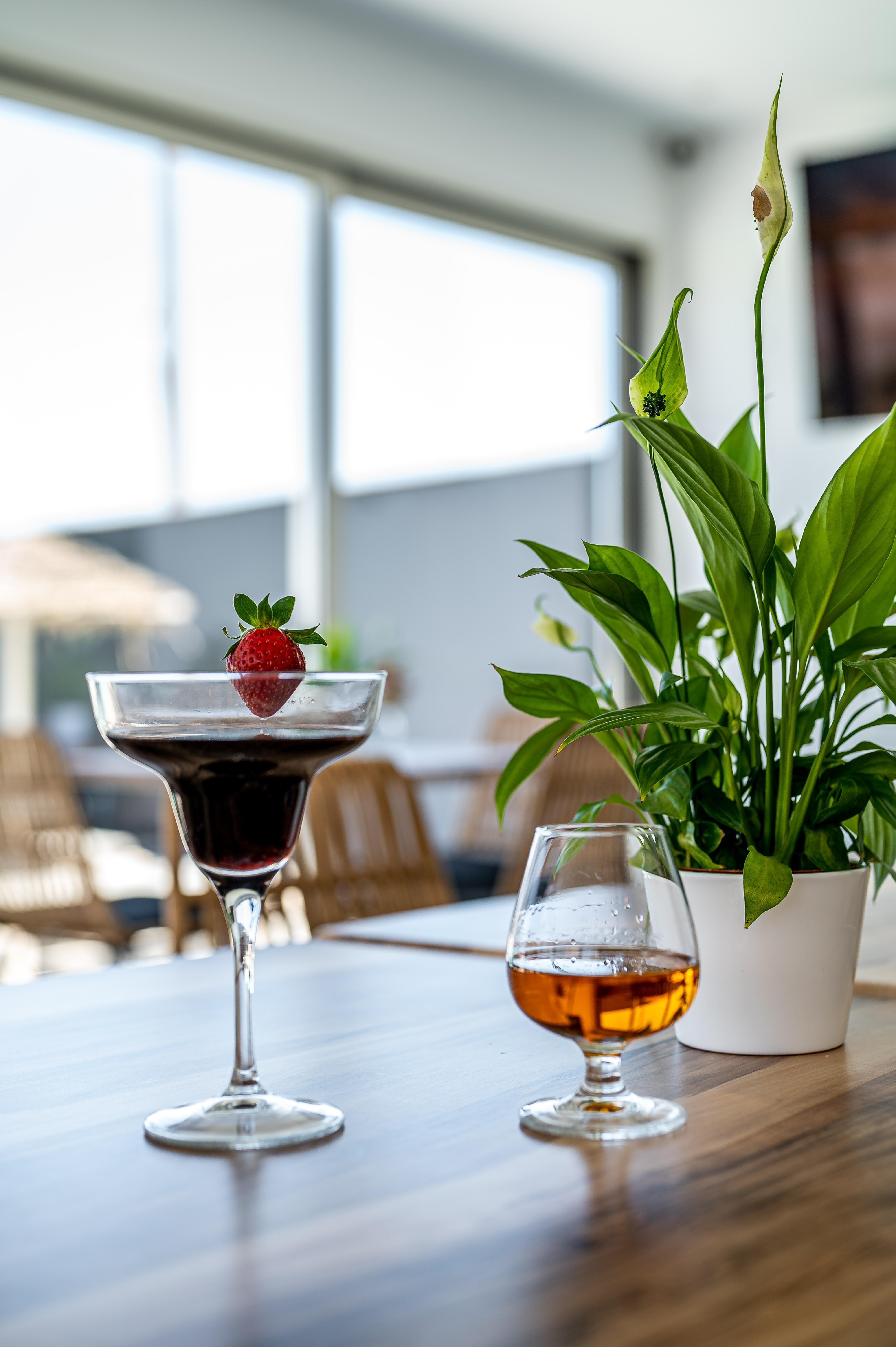 En Plo Boutique Suites Иа Екстериор снимка