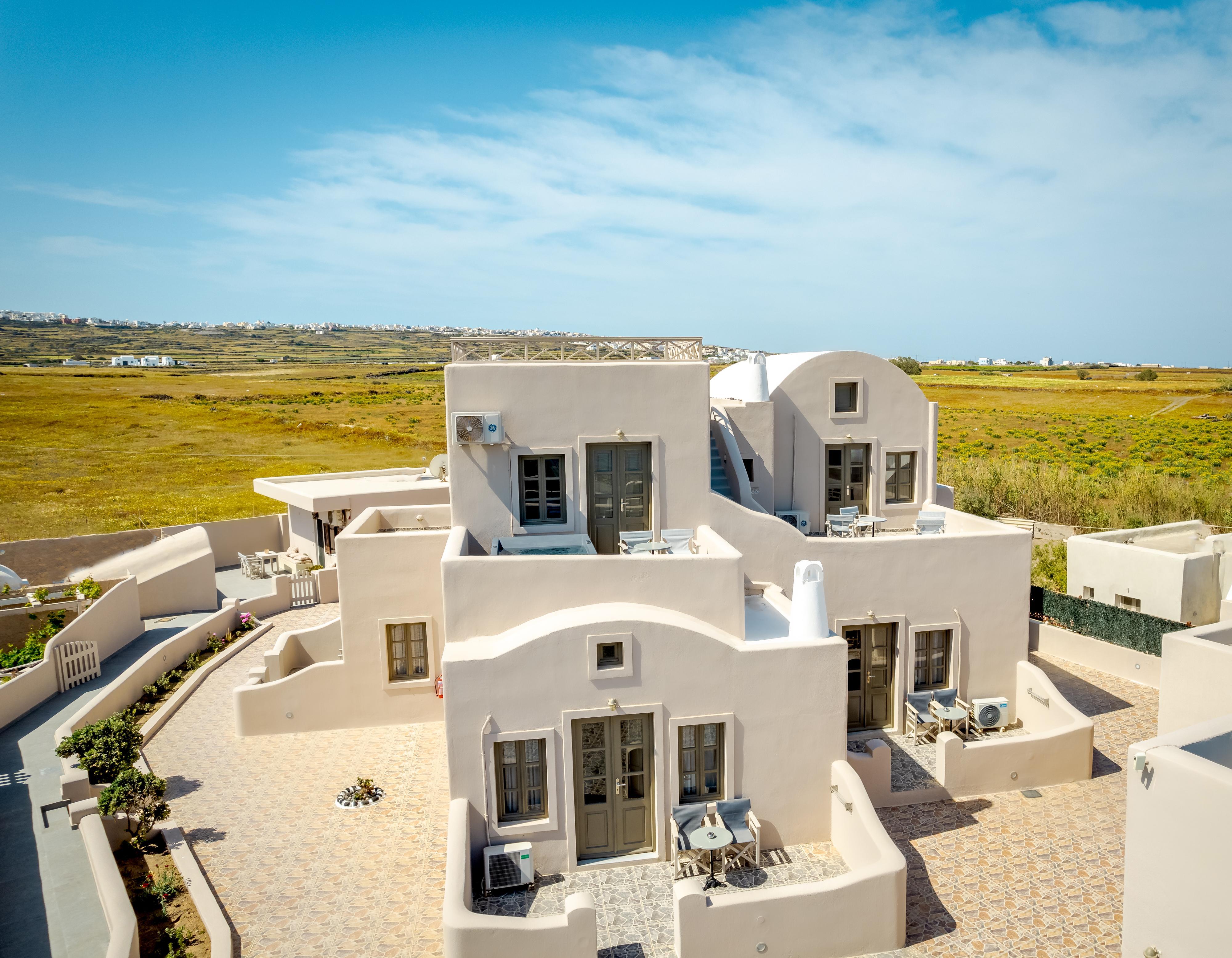 En Plo Boutique Suites Иа Екстериор снимка