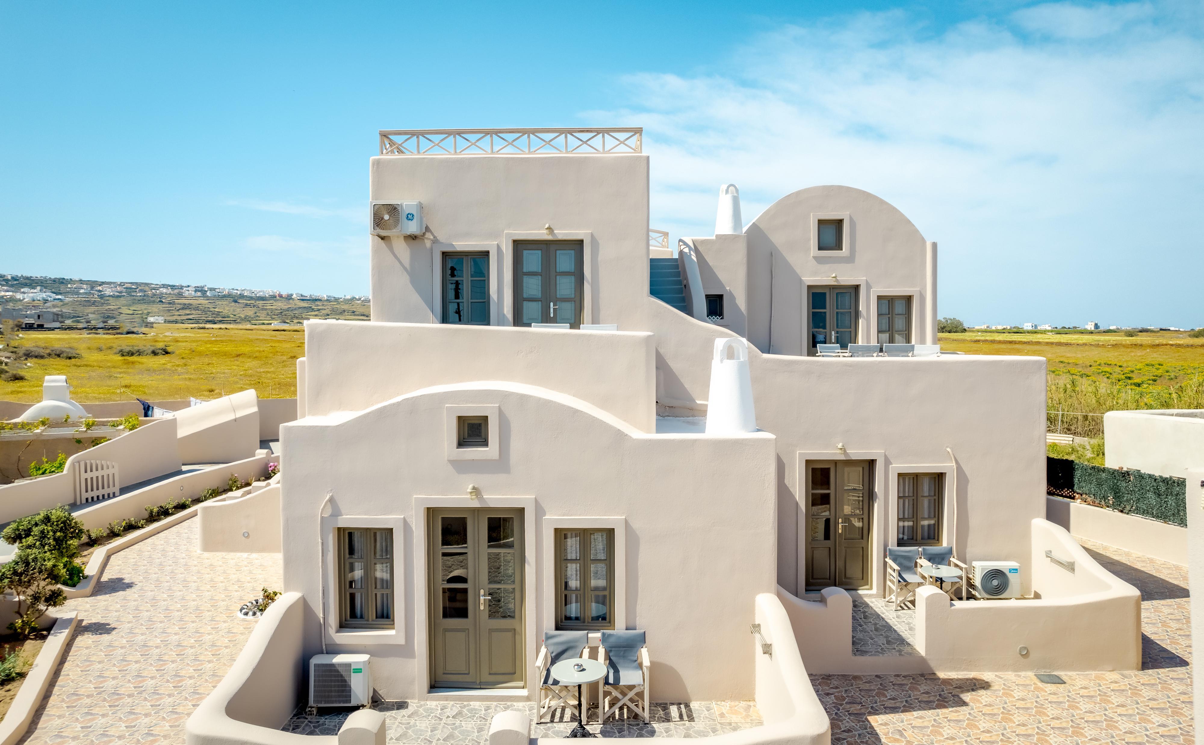 En Plo Boutique Suites Иа Екстериор снимка